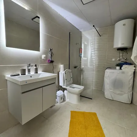 Premium Apartment *