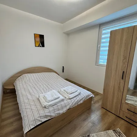 Premium Apartment *